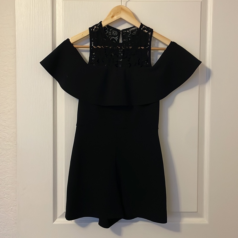 Express Lace Romper in black- 0